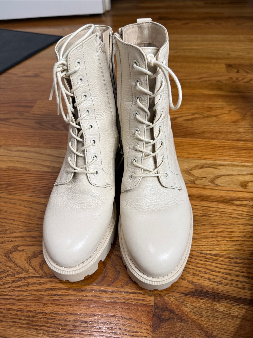 Sam Edelman Cream Combat Boots 7.5